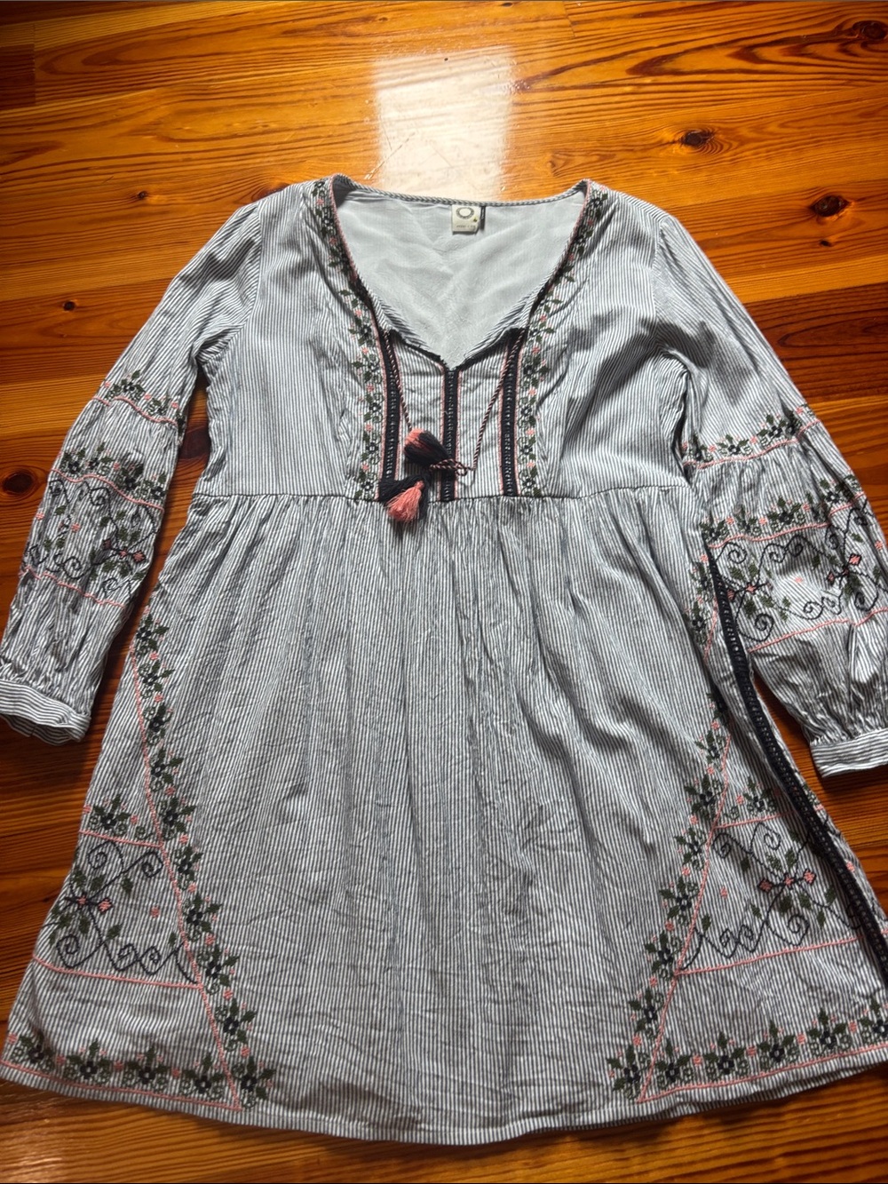 Boho Embroidered V-Neck Mini Dress in Light Blue and Pink